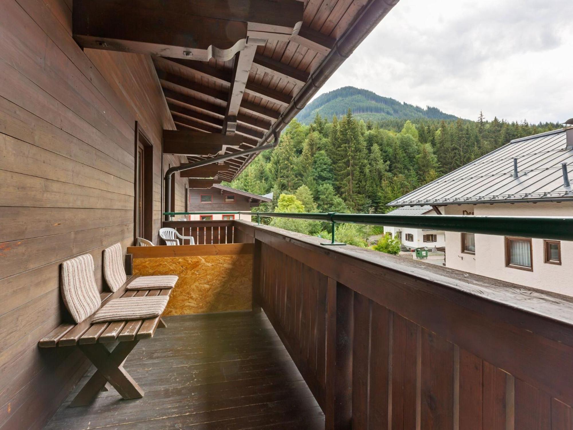 Apartment In Saalbach Hinterglemm Near Ski Area エクステリア 写真